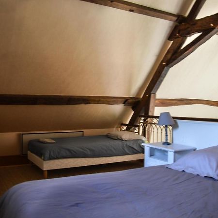 Chambre D'Hote De Charme Dans Maison Independante Preaux  Eksteriør billede